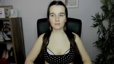 Kate  online show from 01/18/25, 01:51