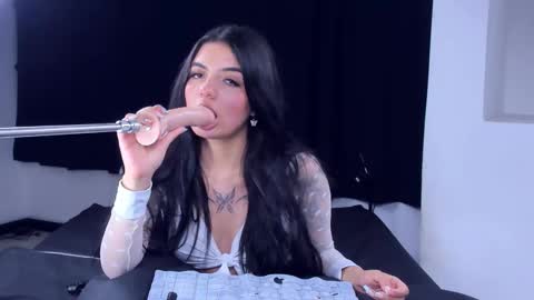 Katee online show from 10/28/25, 04:05