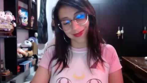 Snapshot of kateeen18 chatting on 11/20/25, 05:18 Kateeen18 online show from 11/20/25, 05:18