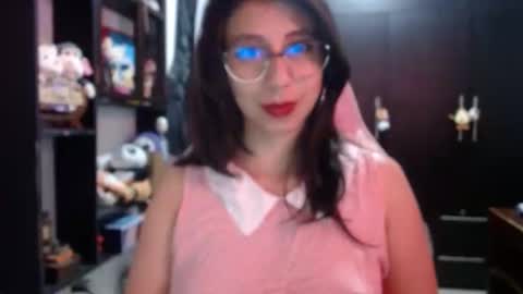 Snapshot of kateeen18 chatting on 11/22/25, 05:28 Kateeen18 online show from 11/22/25, 05:28