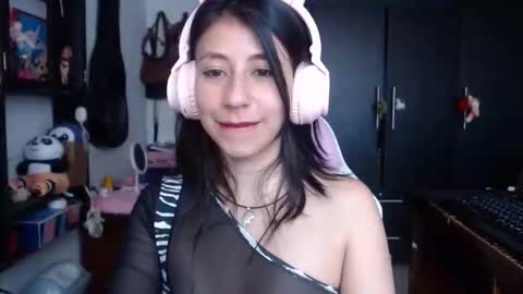 Snapshot of kateeen18 chatting on 11/27/25, 07:49 Kateeen18 online show from 11/27/25, 07:49