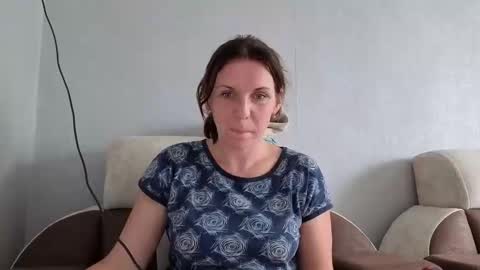 Snapshot of katemorana chatting on 09/17/25, 10:17 KateMorana online show from 09/17/25, 10:17