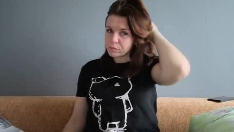 Snapshot of katemorana chatting on 11/20/25, 03:39 KateMorana online show from 11/20/25, 03:39