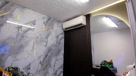 Im Katherine but call me Kate  online show from 12/31/24, 11:20