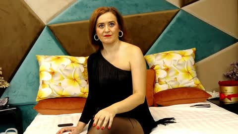 Snapshot of katequeenx chatting on 12/09/24, 08:22 KateQueenston -- online show from 12/09/24, 08:22