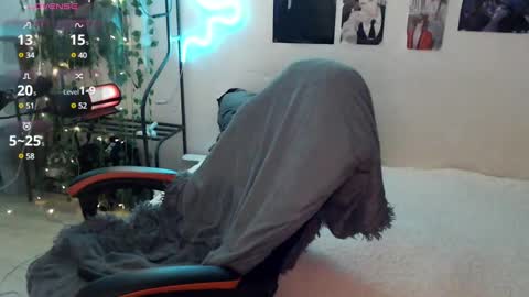 Lisa online show from 02/13/25, 10:33