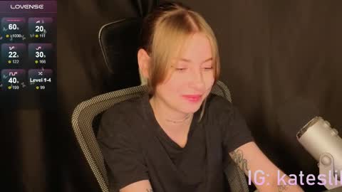 Snapshot of kateslil chatting on 04/07/26, 04:35 Kate online show from 04/07/26, 04:35