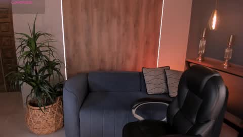 K A T E  online show from 03/03/25, 05:50