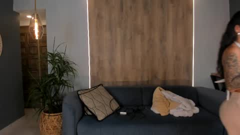 Snapshot of katesunder chatting on 04/05/26, 09:39 K A T E online show from 04/05/26, 09:39