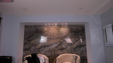 Snapshot of katesunder chatting on 04/19/26, 08:02 K A T E online show from 04/19/26, 08:02