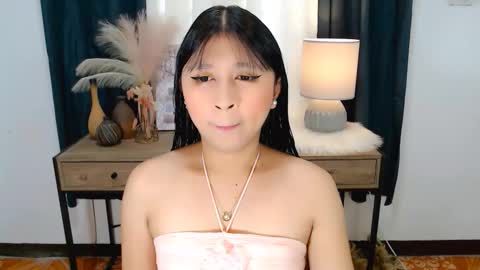 Snapshot of katetemptress69 chatting on 10/29/25, 05:31 KATE online show from 10/29/25, 05:31