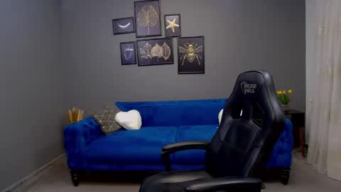 Kate online show from 02/04/25, 06:17