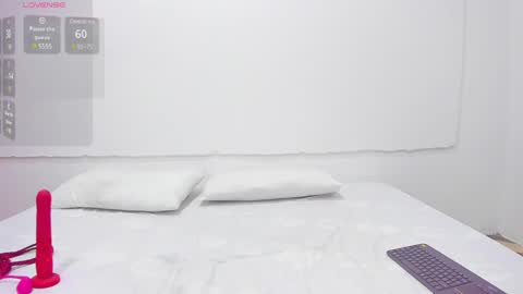 katey Curvy01 online show from 12/12/24, 11:36