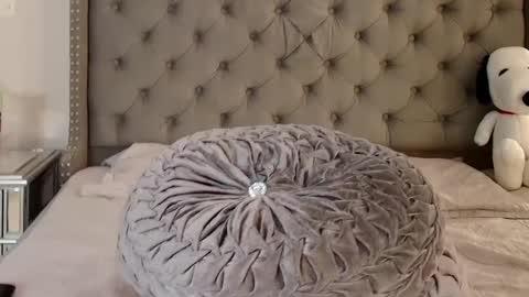 Snapshot of kathalove_1 chatting on 09/22/25, 04:58 Klove online show from 09/22/25, 04:58