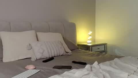 Snapshot of kathalove_1 chatting on 02/12/26, 04:29 Klove online show from 02/12/26, 04:29