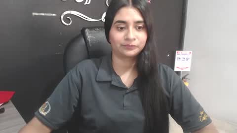 Snapshot of kathe0v chatting on 04/11/26, 09:52 Call me Lau online show from 04/11/26, 09:52