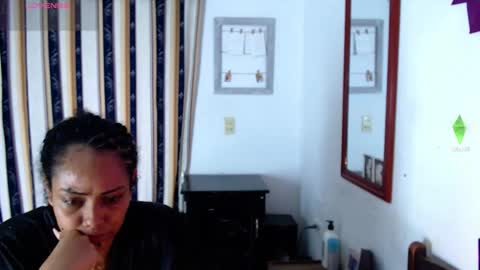 katherin online show from 10/12/25, 10:42