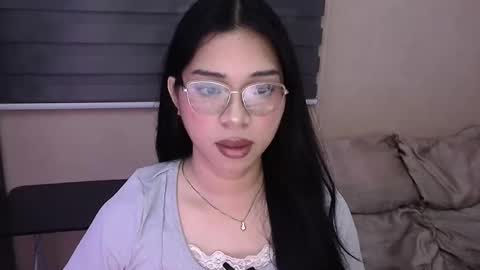 Snapshot of katherine12xx chatting on 05/16/26, 02:16 katherine12xx online show from 05/16/26, 02:16