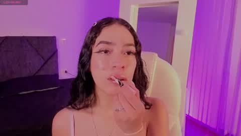 Snapshot of katherine_rosse01 chatting on 06/30/26, 04:24 katherine rosse01 online show from 06/30/26, 04:24