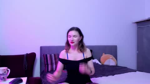 Snapshot of katherinemidnight chatting on 11/09/25, 07:28 Katherine online show from 11/09/25, 07:28