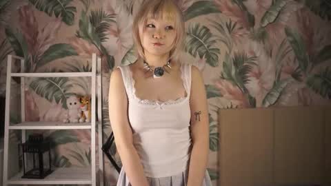 Snapshot of katheykenefick chatting on 03/06/26, 03:52 Bella online show from 03/06/26, 03:52