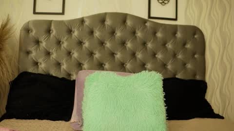 Snapshot of kathh_latorre chatting on 03/08/26, 01:59 kathh_latorre online show from 03/08/26, 01:59