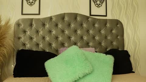 Snapshot of kathh_latorre chatting on 04/08/26, 01:33 kathh_latorre online show from 04/08/26, 01:33