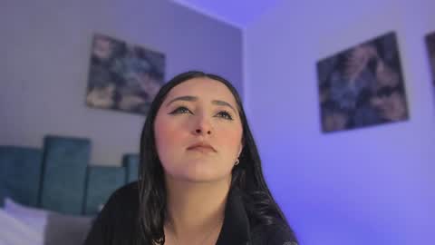Snapshot of kathia_morelli chatting on 06/15/26, 12:51 Kathia online show from 06/15/26, 12:51