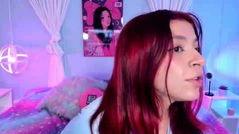 Snapshot of kathia_saenz chatting on 09/17/25, 10:33 Kathia  online show from 09/17/25, 10:33