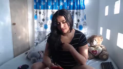  K A T H I E  online show from 02/13/25, 12:00