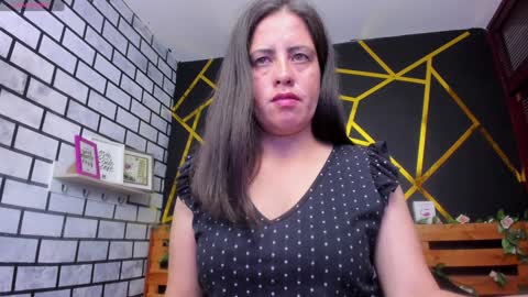 Paola online show from 01/10/25, 01:20