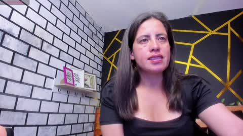 Paola online show from 01/14/25, 03:36