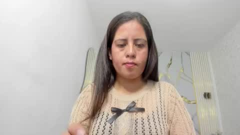 Snapshot of kathina_giraldo chatting on 03/21/26, 12:54 Paola online show from 03/21/26, 12:54