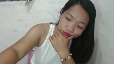 Snapshot of kathleen_gem chatting on 02/18/25, 12:04 kathleen online show from 02/18/25, 12:04