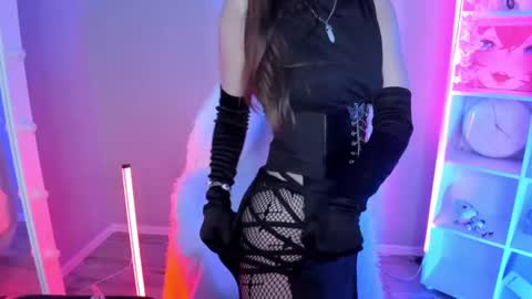 Snapshot of kathleendean chatting on 12/17/24, 02:23 Kathleen GTM 3 400-1000 Mon Wed Wed Sat Sun online show from 12/17/24, 02:23