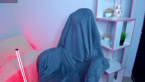 Snapshot of kathleendean chatting on 03/12/25, 10:17 Kathleen GTM 3 400-1000 Mon Wed Wed Sat Sun online show from 03/12/25, 10:17