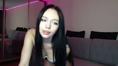 KathrineBerry online show from 09/28/25, 06:19