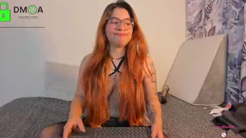 Snapshot of kathryn0 chatting on 06/20/26, 02:58 Kay online show from 06/20/26, 02:58