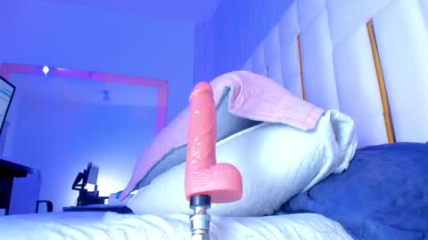 Snapshot of kathy18_ chatting on 02/26/25, 06:15 Kathy online show from 02/26/25, 06:15