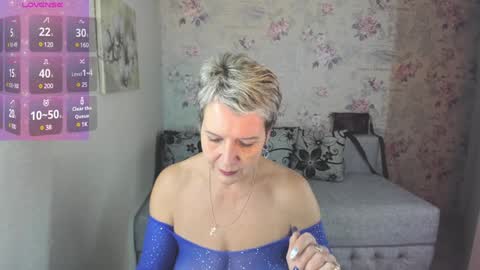 Snapshot of kathy_sunn chatting on 12/21/24, 02:15 Kathy online show from 12/21/24, 02:15