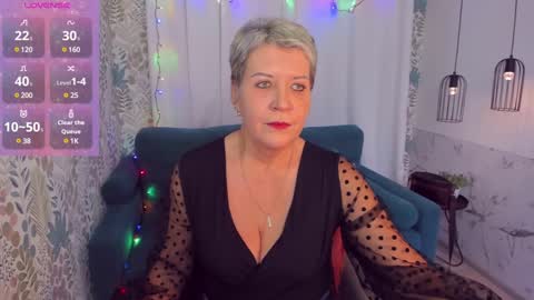 Snapshot of kathy_sunn chatting on 12/26/24, 01:32 Kathy online show from 12/26/24, 01:32