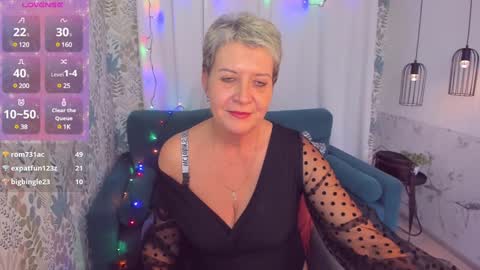 Snapshot of kathy_sunn chatting on 12/26/24, 07:49 Kathy online show from 12/26/24, 07:49