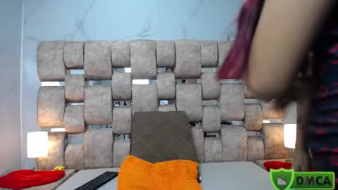 Snapshot of kathyaiden chatting on 06/18/26, 03:05 Kaht y Aiden online show from 06/18/26, 03:05