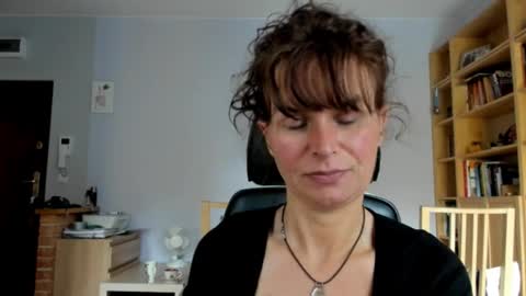 KATHY online show from 10/25/25, 01:51