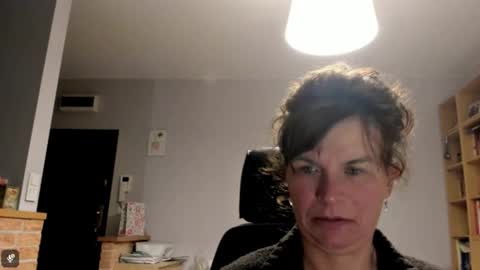 Snapshot of kathysky40 chatting on 11/25/25, 03:23 KATHY online show from 11/25/25, 03:23