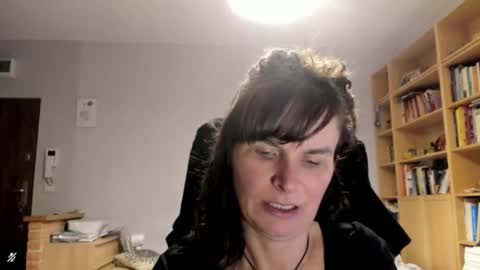 Snapshot of kathysky40 chatting on 12/19/25, 04:14 KATHY online show from 12/19/25, 04:14