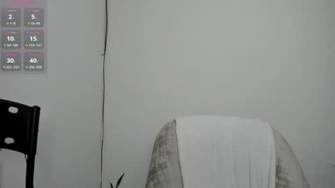 Snapshot of katia_12_ chatting on 12/19/24, 11:25 katia_12_ online show from 12/19/24, 11:25