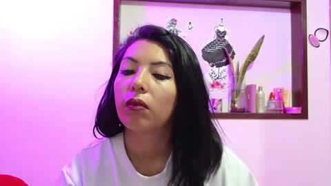 Katia collins online show from 03/12/25, 05:02