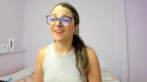 Khaterine online show from 02/04/25, 12:22