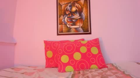 Khaterine online show from 02/20/25, 06:57